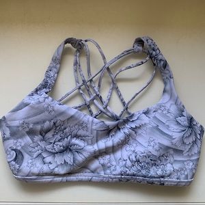 lululemon sports bra